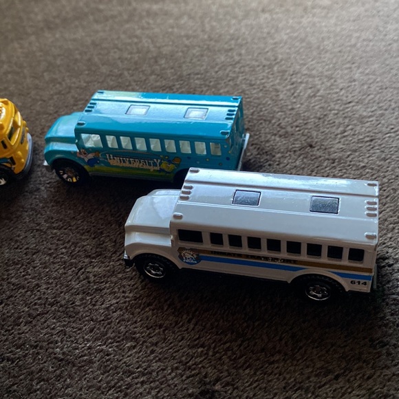 Die cast cars - Picture 6 of 10